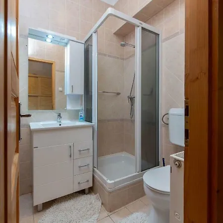 Clock Cafe Pizzéria és Maison d'hôtes Hajdúszoboszló